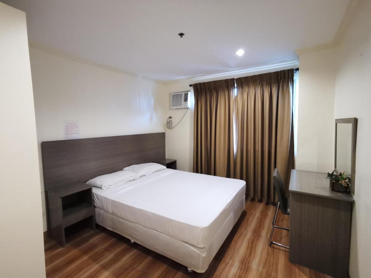 Metro Park Hotel - Cebu City Εξωτερικό φωτογραφία