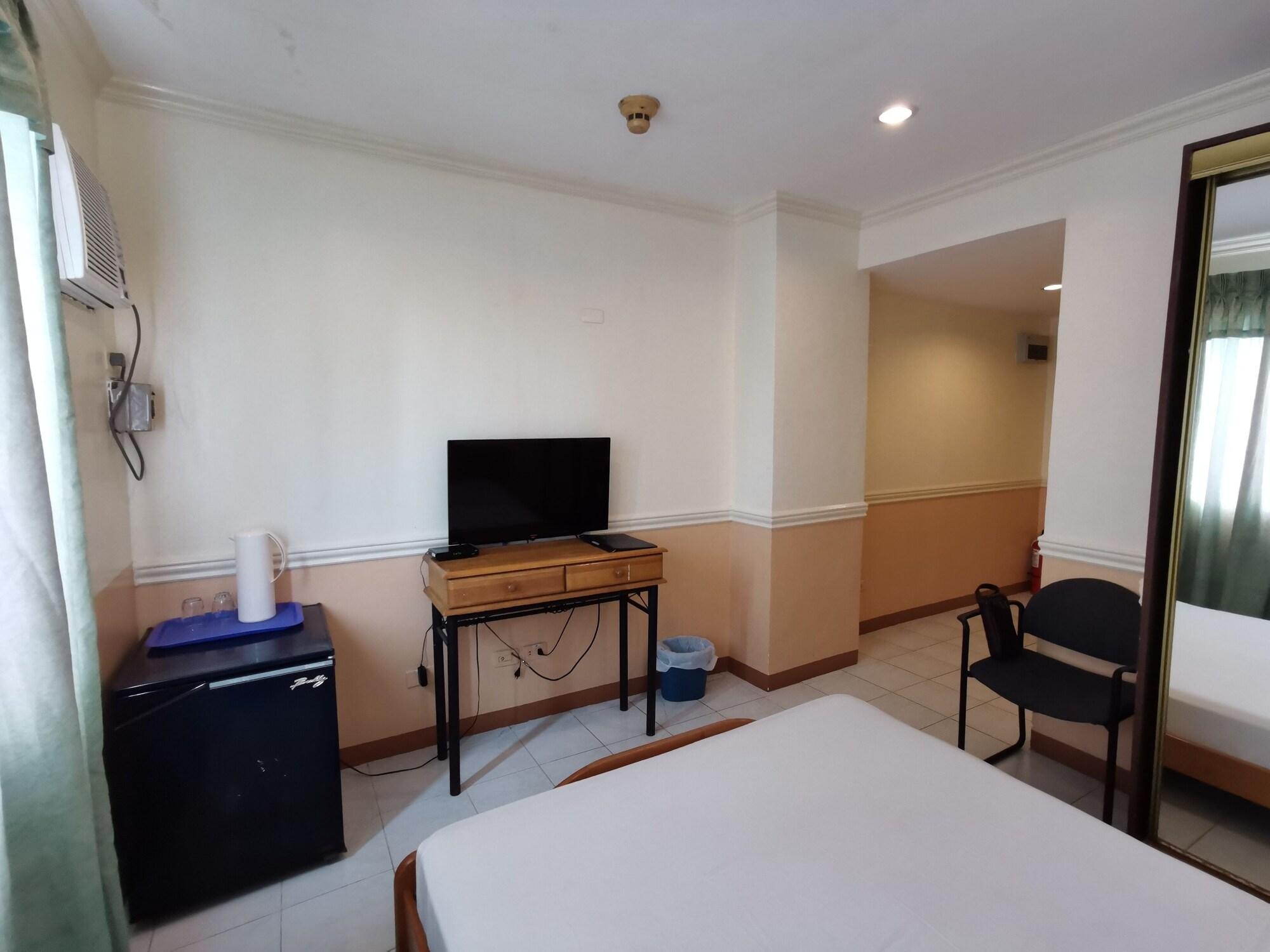 Metro Park Hotel - Cebu City Εξωτερικό φωτογραφία