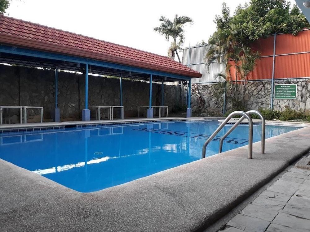 Metro Park Hotel - Cebu City Εξωτερικό φωτογραφία