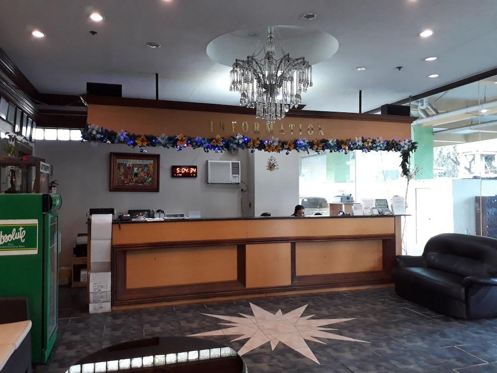 Metro Park Hotel - Cebu City Εξωτερικό φωτογραφία