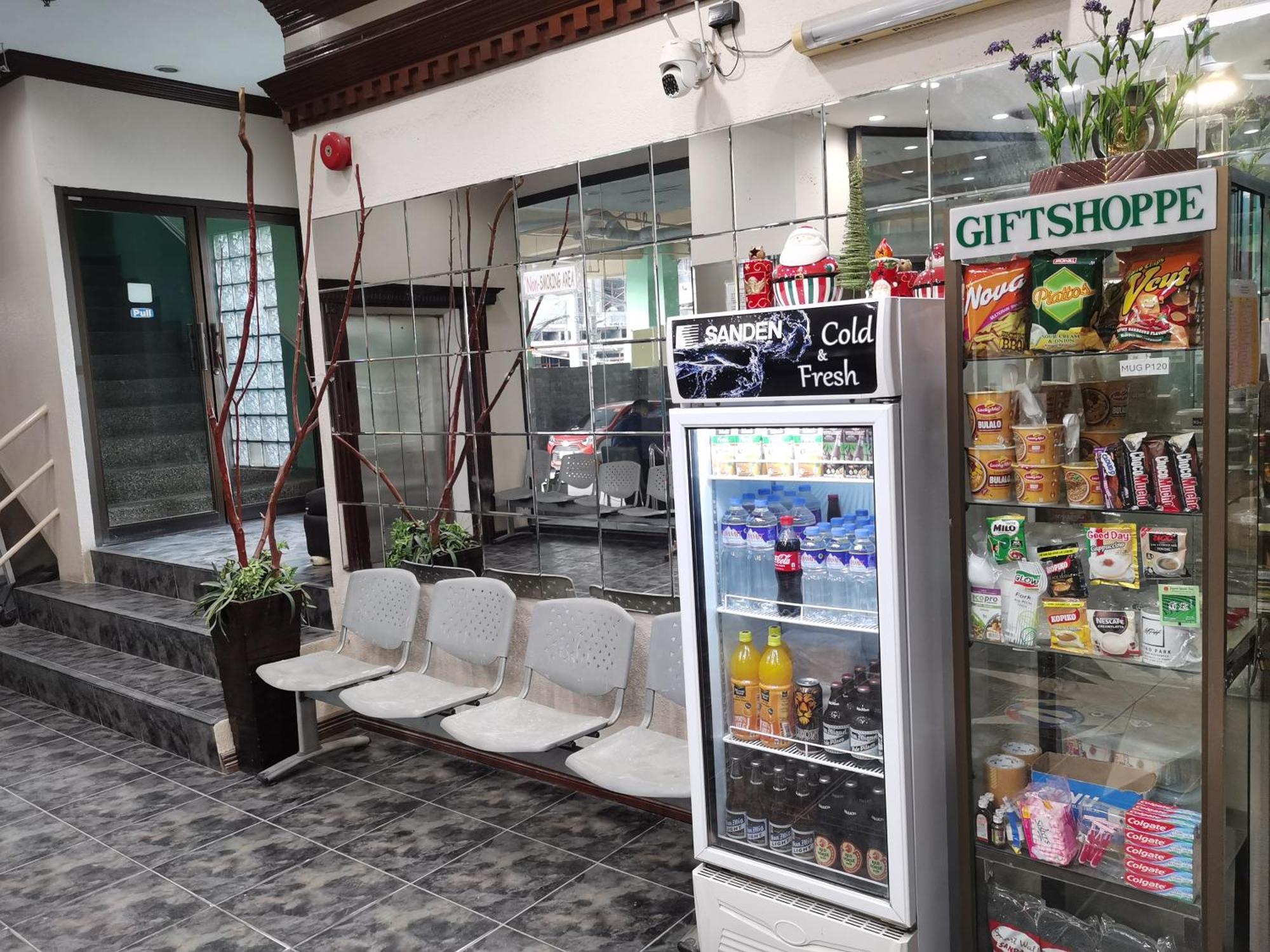 Metro Park Hotel - Cebu City Εξωτερικό φωτογραφία