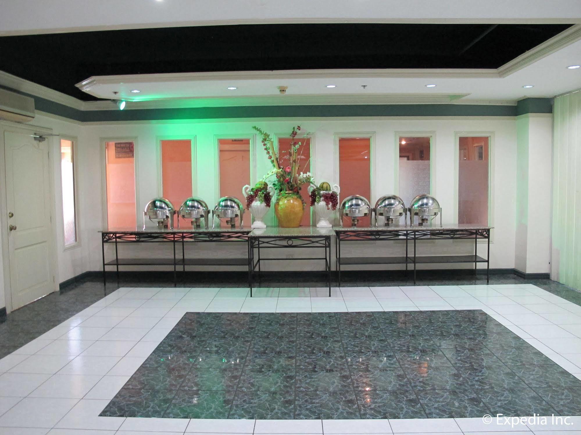 Metro Park Hotel - Cebu City Εξωτερικό φωτογραφία